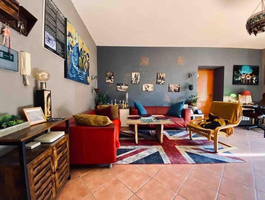Guest Art Trastevere Station With Ac Рим Екстериор снимка